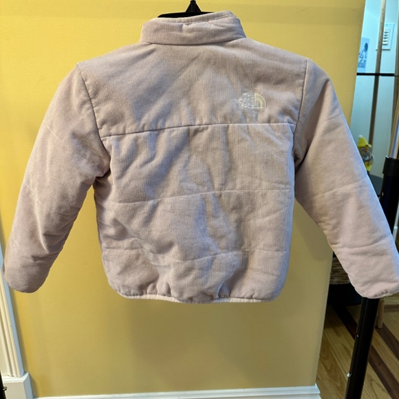 THE NORTH FACE KIDS REVERSIBLE MOSSBUD JACKET: Size 6 / Lavender Fog - Picture 6 of 12